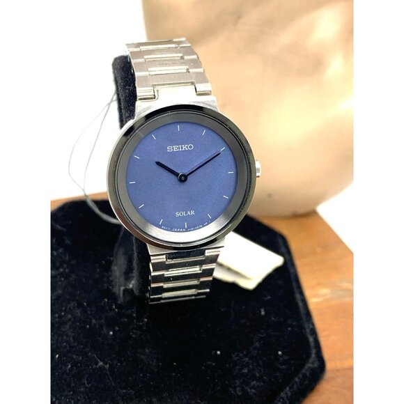 Seiko Women's Watch SUP385 Solar Blue Dial Silver Stainless Steel 28mm - Picture 13 of 14